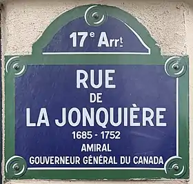 Voir la plaque.