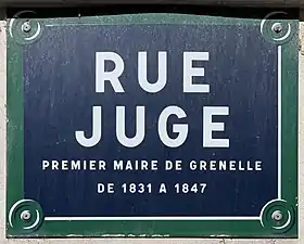 Voir la plaque.