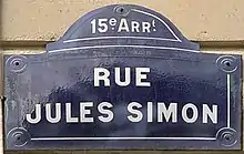 Voir la plaque.