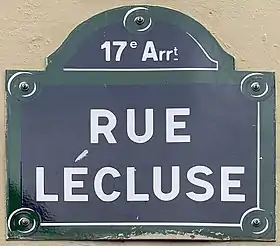 Voir la plaque.