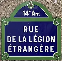 Voir la plaque.