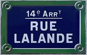 Voir la plaque.