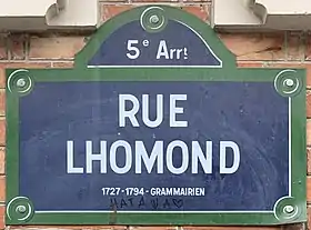 Voir la plaque.