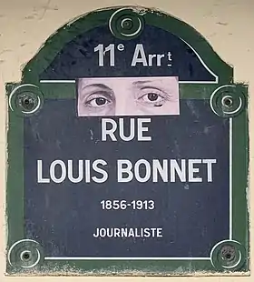 Voir la plaque.