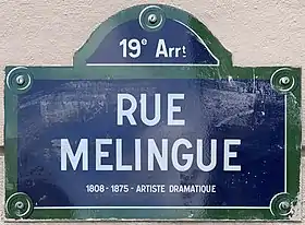 Voir la plaque.