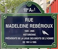 Voir la plaque.