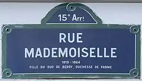 Voir la plaque.