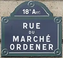 Voir la plaque.