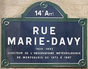 Voir la plaque.