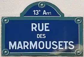 Voir la plaque.