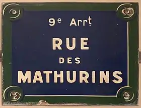 Voir la plaque.