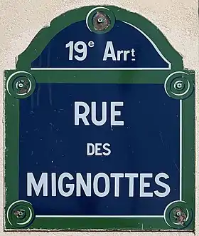 Voir la plaque.