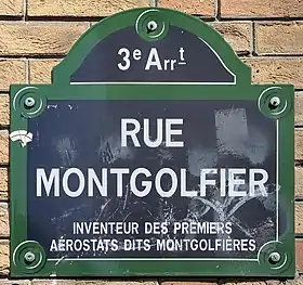 Voir la plaque.