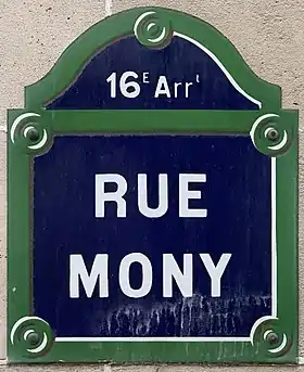 Voir la plaque.