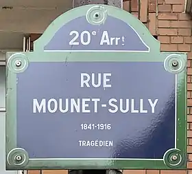 Voir la plaque.