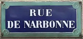 Voir la plaque.