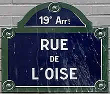 Voir la plaque.