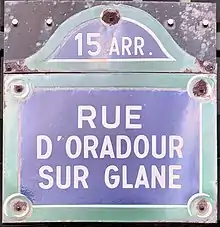 Voir la plaque.