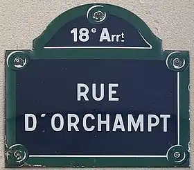 Voir la plaque.