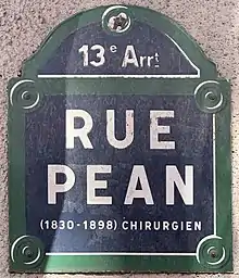 Voir la plaque.