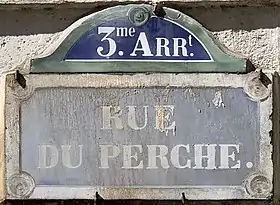 Voir la plaque.