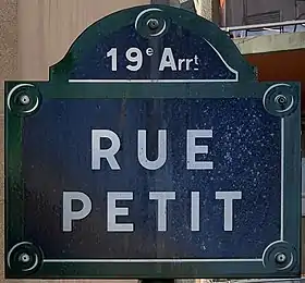 Voir la plaque.