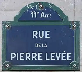 Voir la plaque.