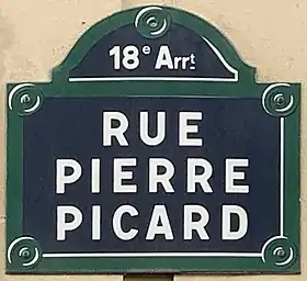 Voir la plaque.