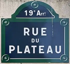 Voir la plaque.