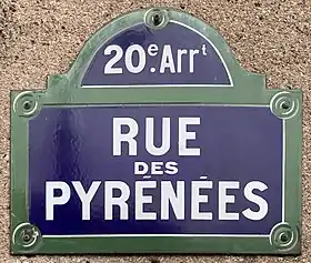 Voir la plaque.