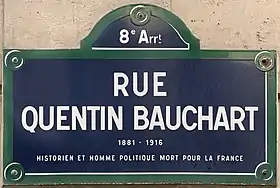 Voir la plaque.