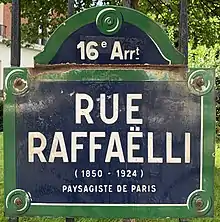 Voir la plaque.