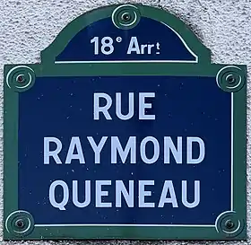 Voir la plaque.