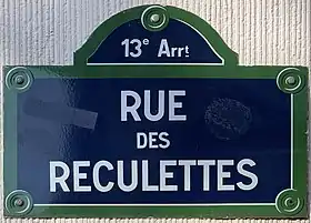 Voir la plaque.