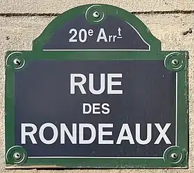 Voir la plaque.