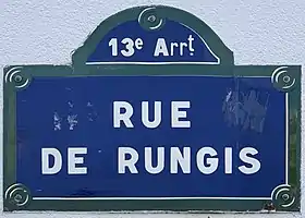 Voir la plaque.