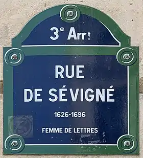 Voir la plaque.