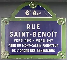 Voir la plaque.