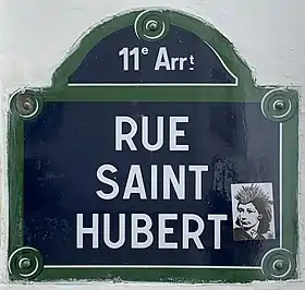 Voir la plaque.