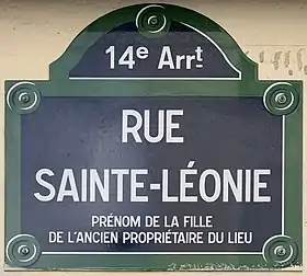 Voir la plaque.