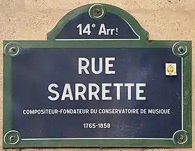 Voir la plaque.