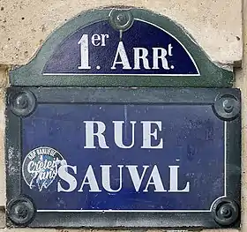 Voir la plaque.