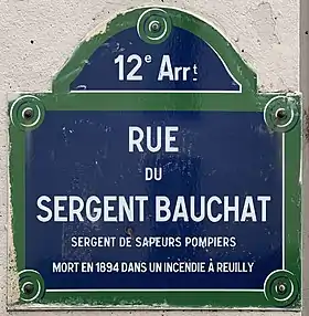 Voir la plaque.