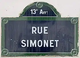 Voir la plaque.