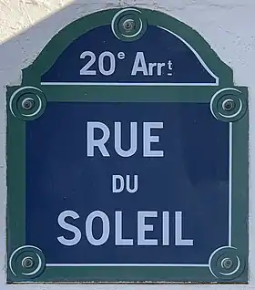 Voir la plaque.