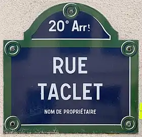 Voir la plaque.