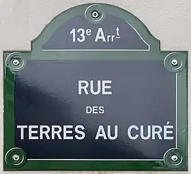 Voir la plaque.