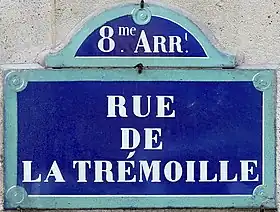 Voir la plaque.