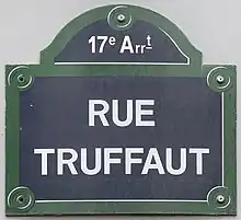 Voir la plaque.