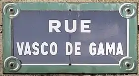 Voir la plaque.